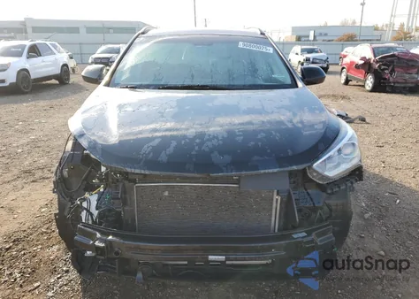 2017 Hyundai Santa Fe Se z USA, uszkodzony, nr VIN KM8SMDHF3HU166655